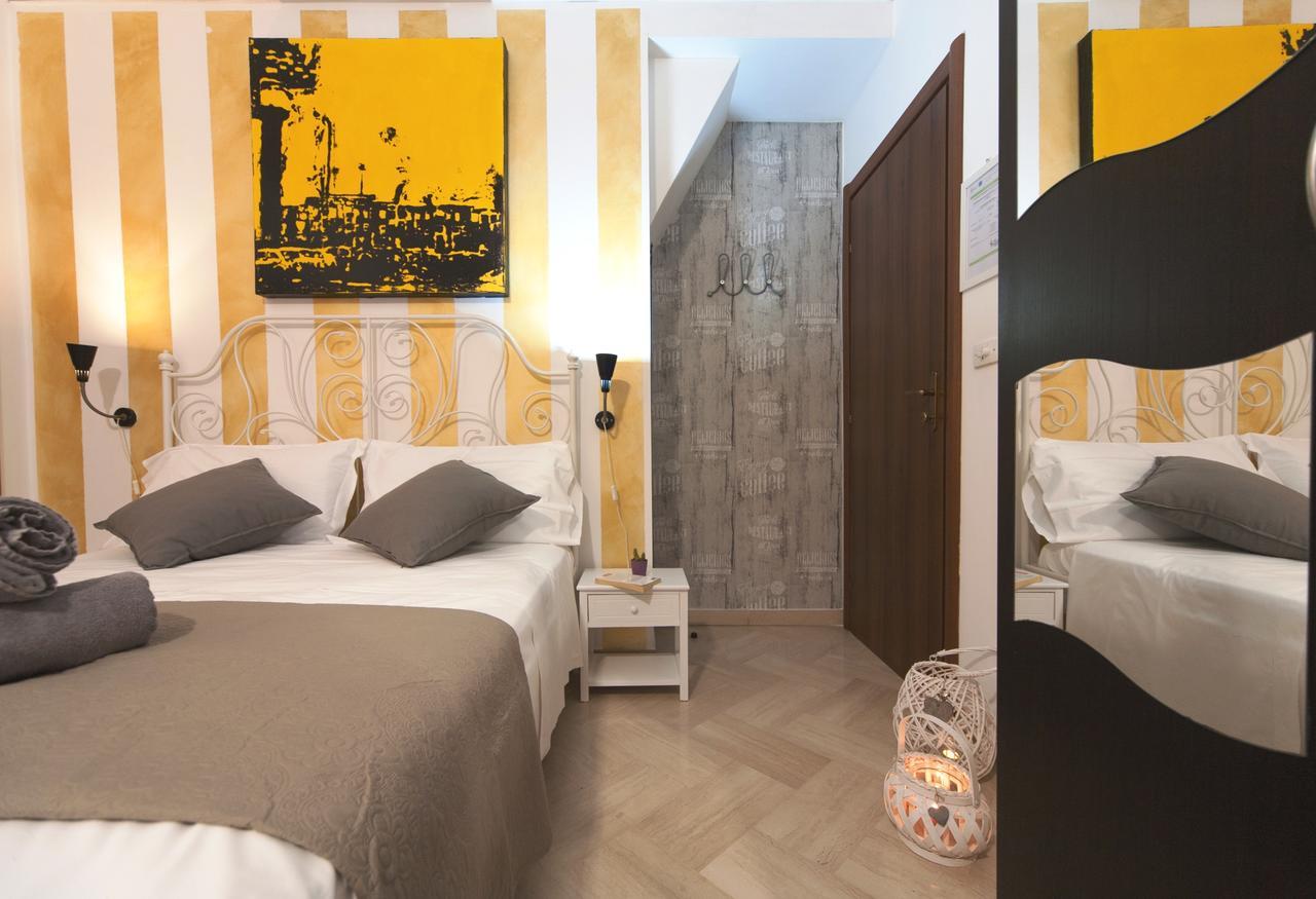 Il Sole Hotel Трани Екстериор снимка