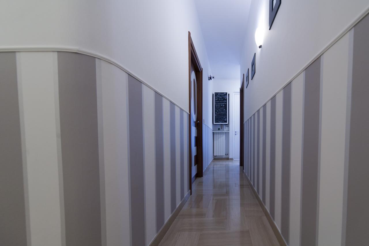 Il Sole Hotel Трани Екстериор снимка