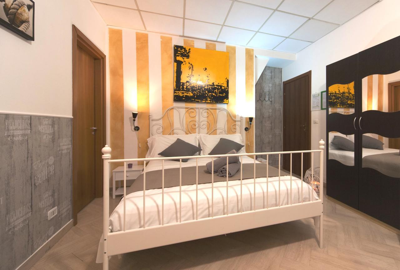 Il Sole Hotel Трани Екстериор снимка