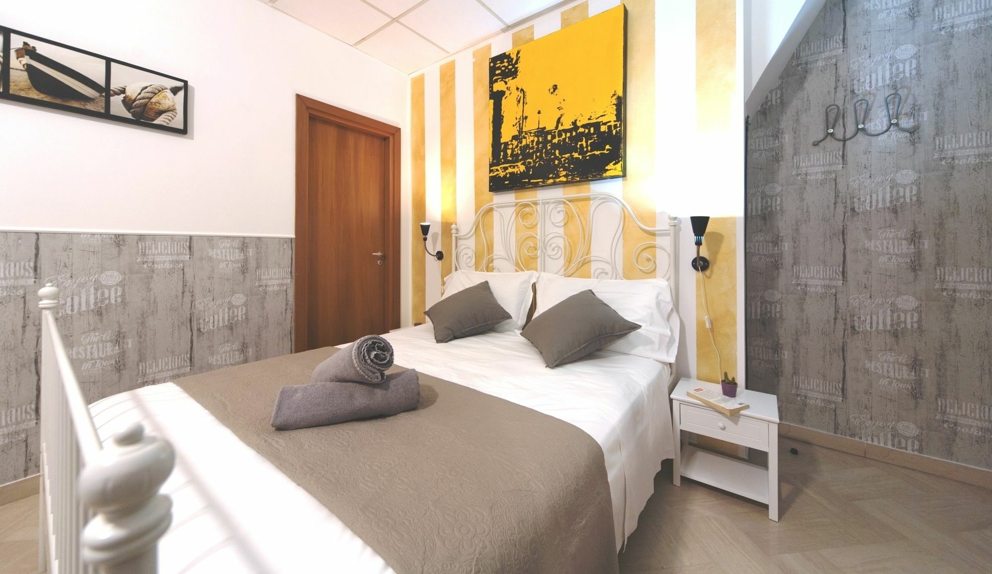 Il Sole Hotel Трани Екстериор снимка