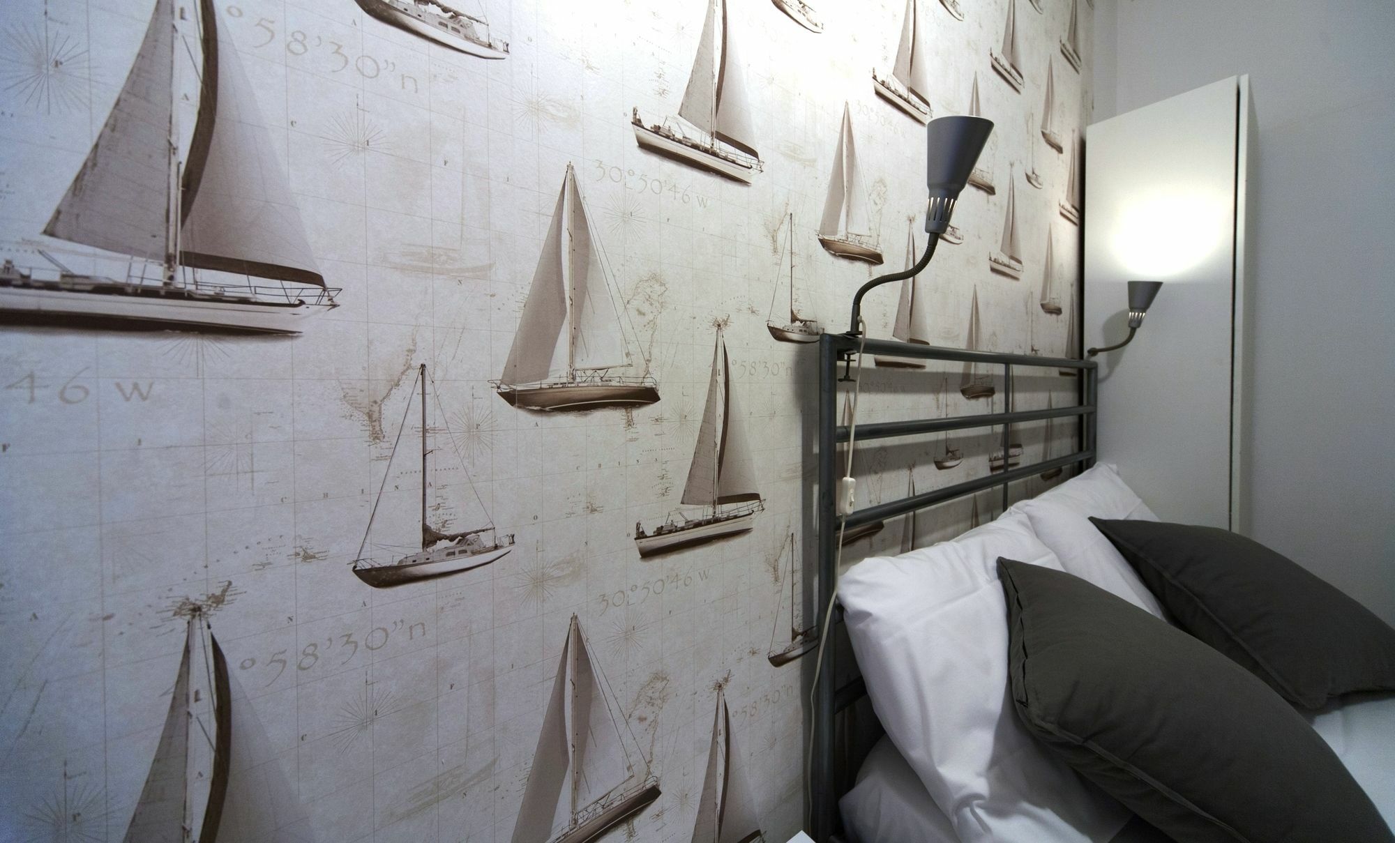 Il Sole Hotel Трани Екстериор снимка